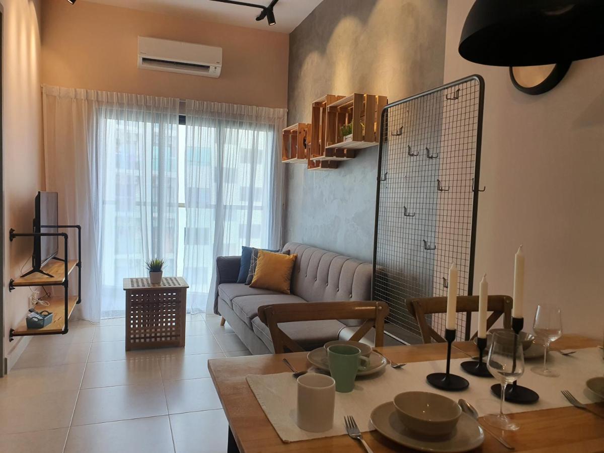 Cozy 2 Bedrooms 4 Pax Menjalara Near Desa Park City Kuala Lumpur Exterior foto